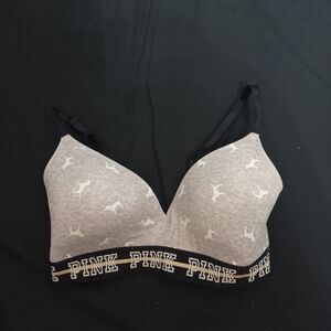 Victoria’s Secret Pink Womens Everywhere Wireless Bra Sz 34D Gray Dog Print EUC